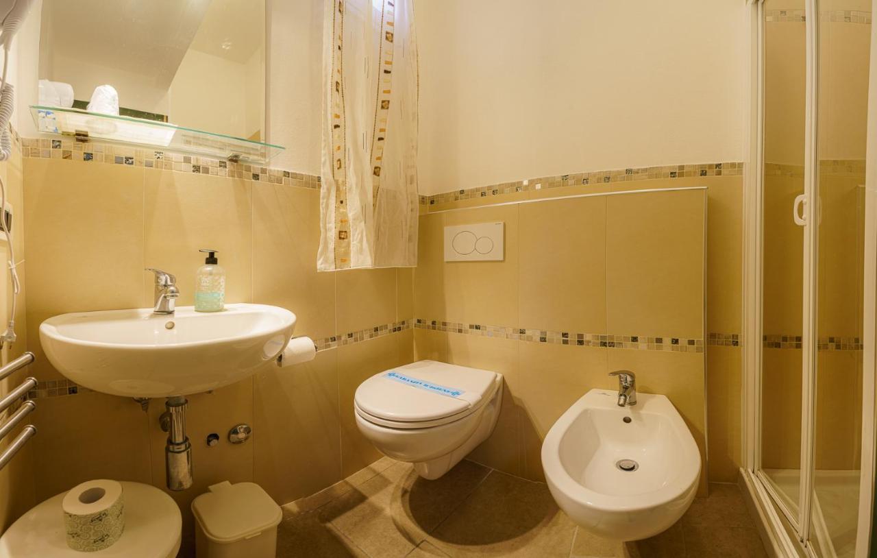 Albergo La Lampara Marina di Cecina Esterno foto