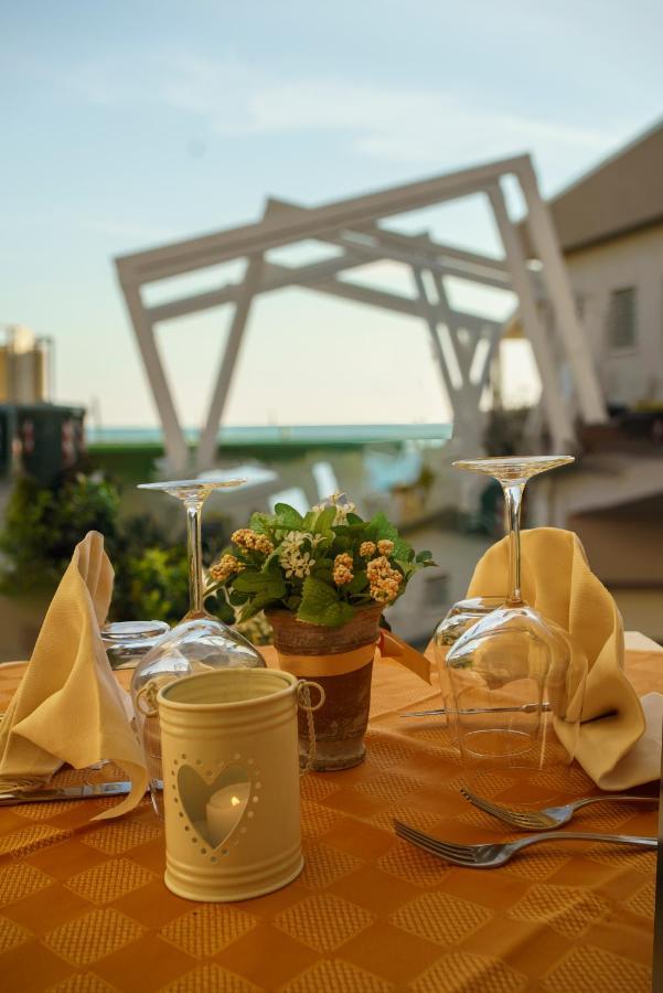 Albergo La Lampara Marina di Cecina Esterno foto
